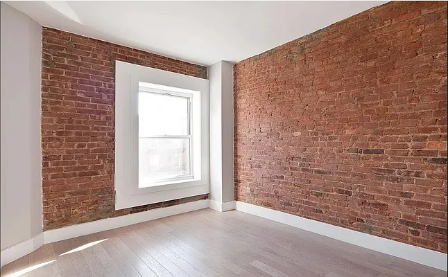 Rented by Akam Sales and Brokerage | media 15