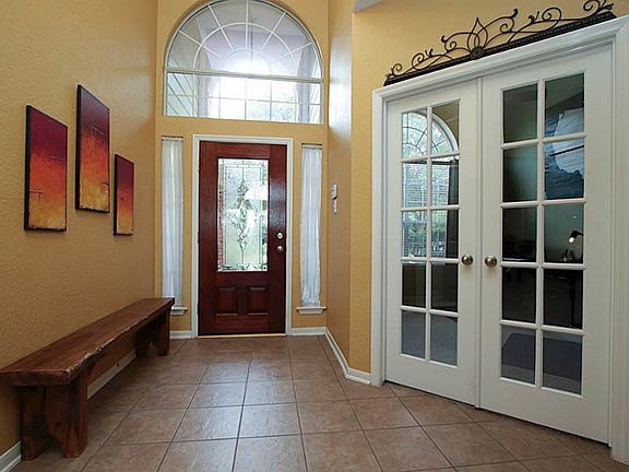 5th image of 18219 Wisteria Estates Ln