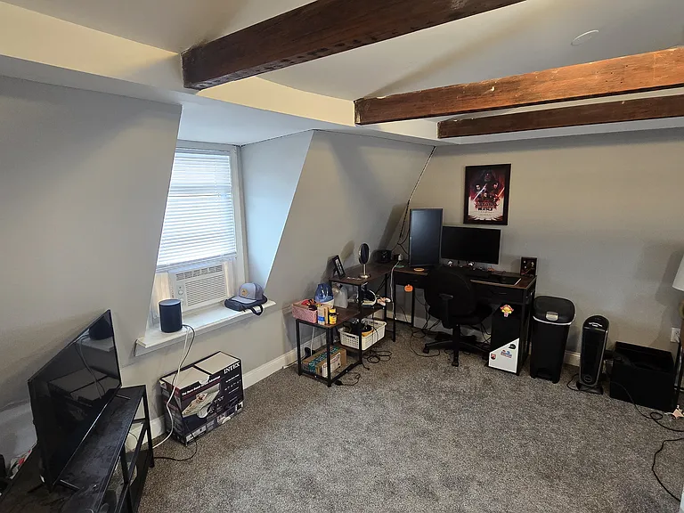 138 Levering St — Photo 11