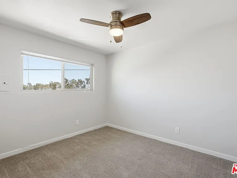 7928 Virginia St #C — Photo 11