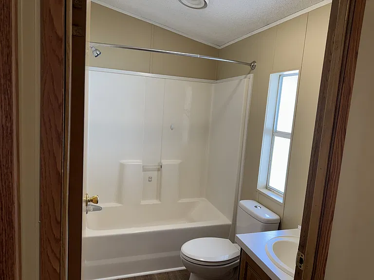 7633 Ling Rd — Photo 21