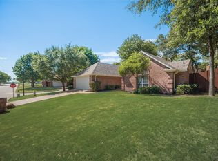 1762 Oxford Dr, Kaufman, TX 75142