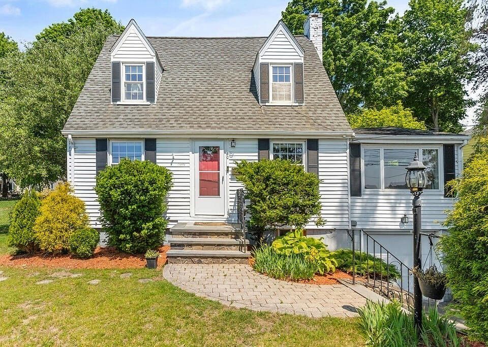 80 Main St, Wakefield, MA 01880 | Zillow