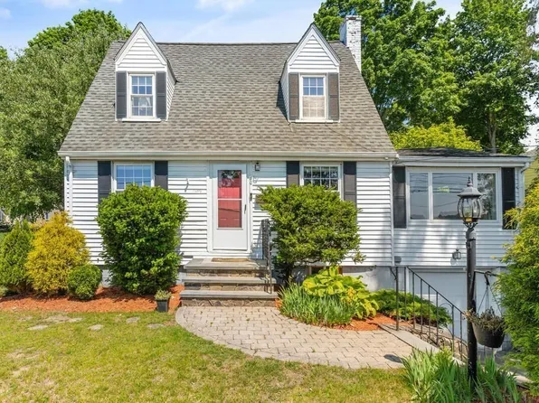80 Main St, Wakefield, MA 01880