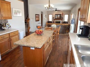 6496 Bordeaux Ct, Inver Grove Heights, MN 55076