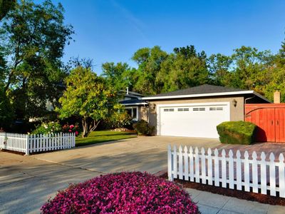 5232 Harwood Rd, San Jose, CA, 95124
