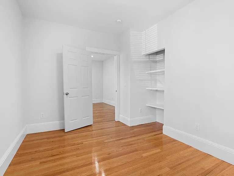79 Sydney St #1 — Photo 8
