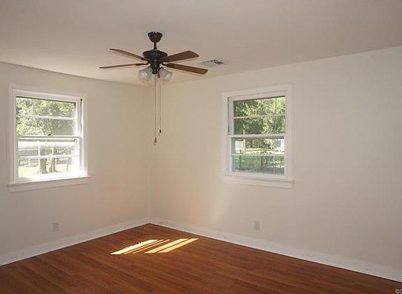 2nd image of 2725 Toledo Ave
