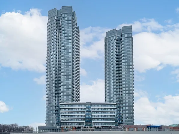 50 Upper Mall Way #2311, Vaughan, ON L4J 0L8