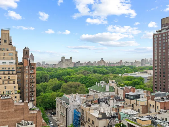 40 East 78th Street 7H image 2 of 18
