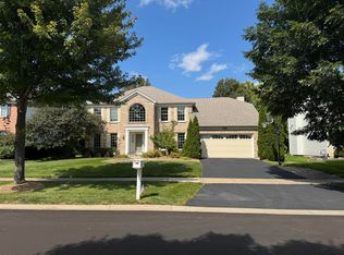 2511 Wild Timothy Rd, Naperville, IL 60564