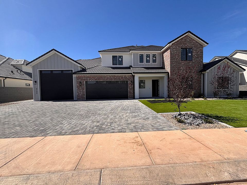 1st image of 2724 E Moorland Dr