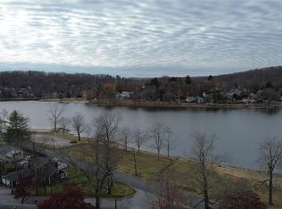 14 Hawthorne Road, Carmel, NY 10512