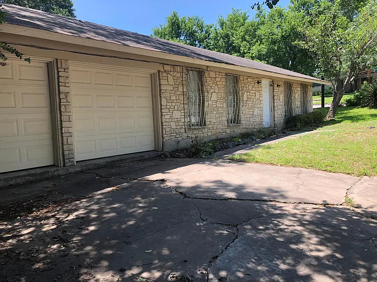 3103 Catalina Dr — Photo 22