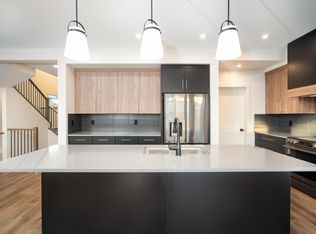 10 Prescott Blvd, Spruce Grove, AB T7X0R5