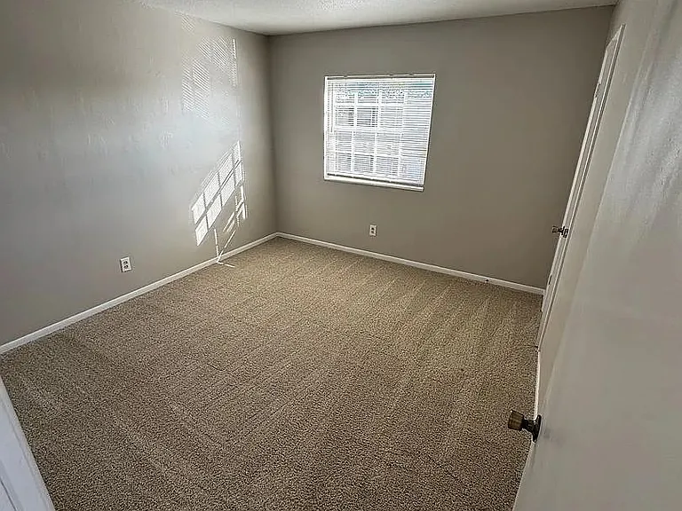 55 Needle Blvd #64 — Photo 14