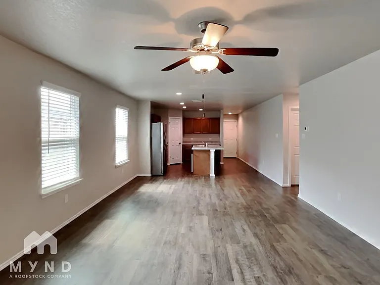 3806 Colemans Run — Photo 6