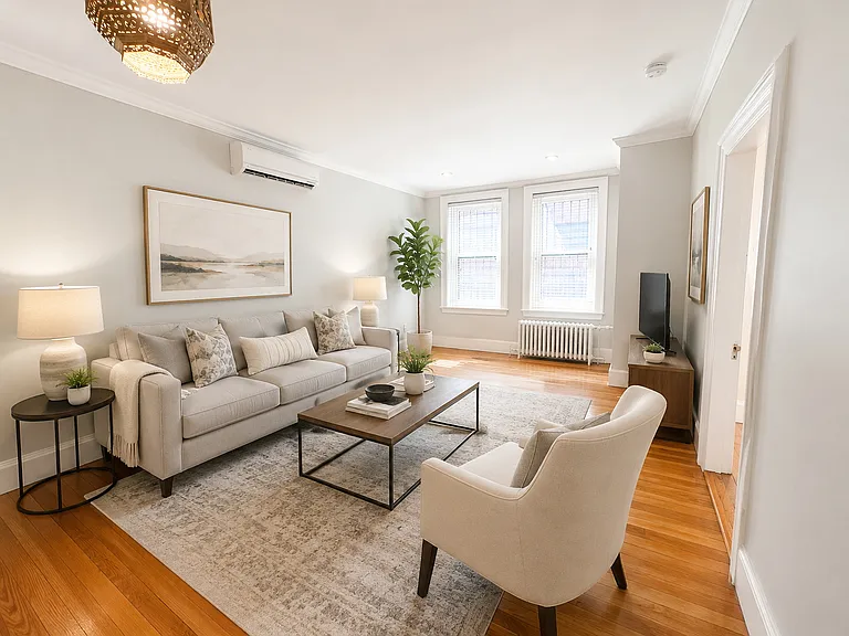 86 Commonwealth Ave — Photo 4