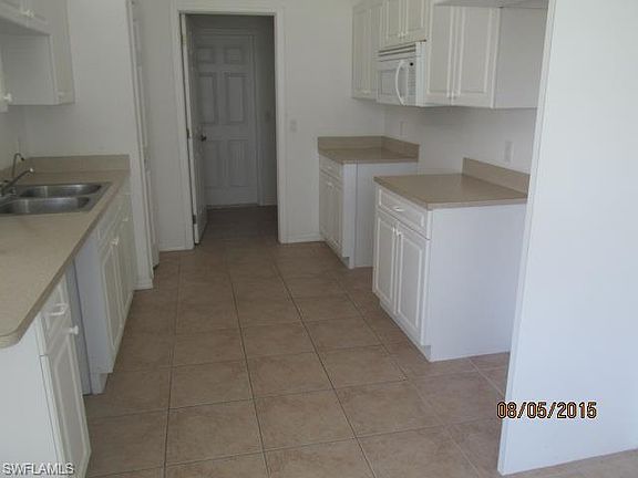 5th image of 3701 NE 17th Ave