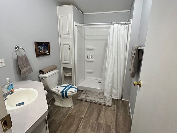 3rd image of 36 Bimini Cir