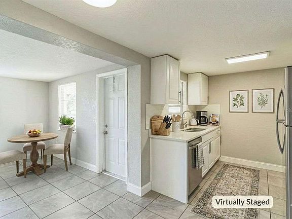3rd image of 5746 Embay Ave