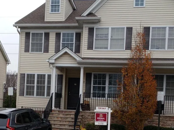 7 Marble Way, Lakewood, NJ 08701