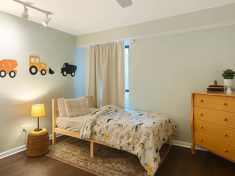 103 Vail Ct — Photo 3