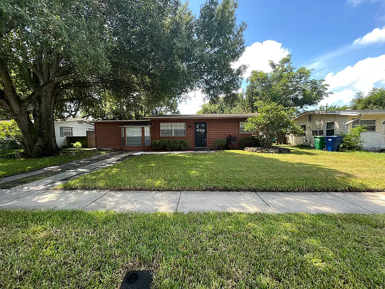 4708 Leila Ave — Photo 1