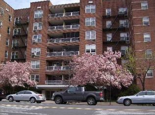 6011 Broadway APT 3J, Flushing, NY 11377