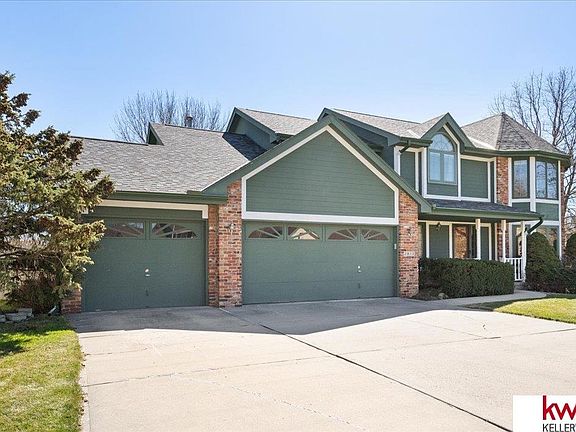2nd image of 2813 Courtney Cir