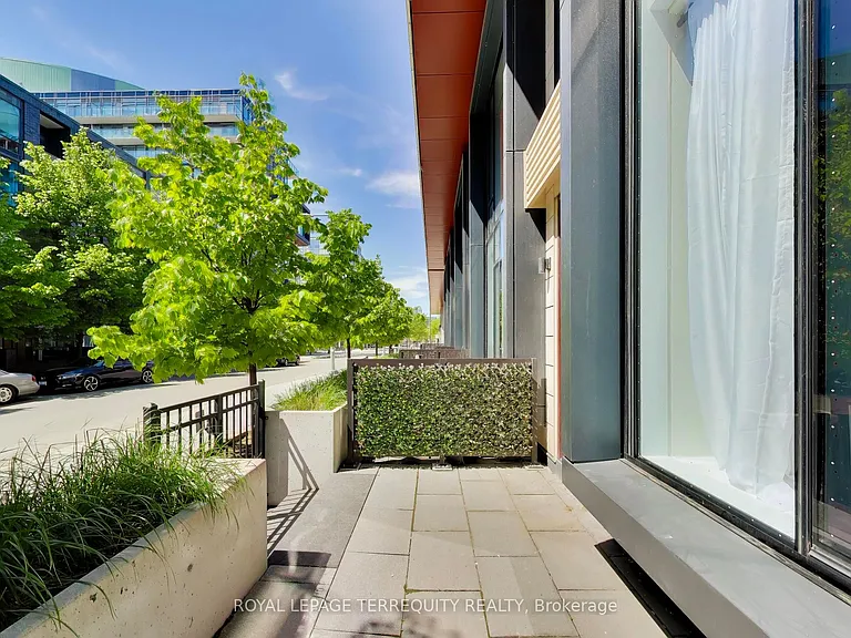 180 Mill St #S132 — Photo 41