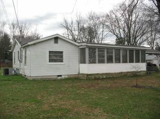 131 Spring Creek Rd, Estill Springs, TN 37330