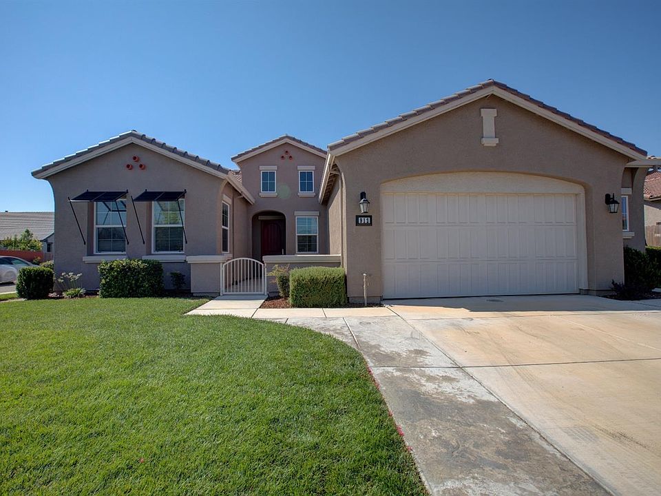 1st image of 912 Golden Pond Dr