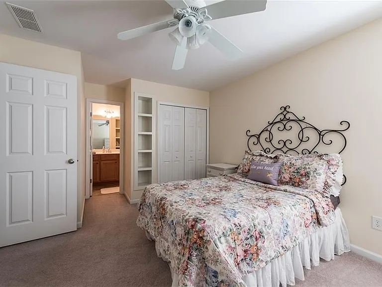 4330 Granby Cir — Photo 13