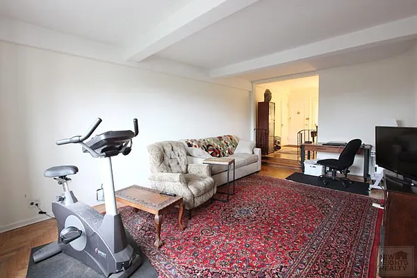 Sold by New Heights Realty | media 2