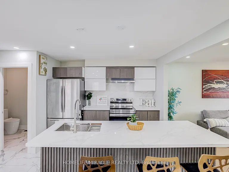 122 Ormond Dr — Photo 10
