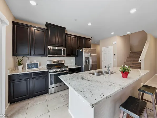 4466 Shimmering Skies St Unit 1035, North Las Vegas, NV 89031