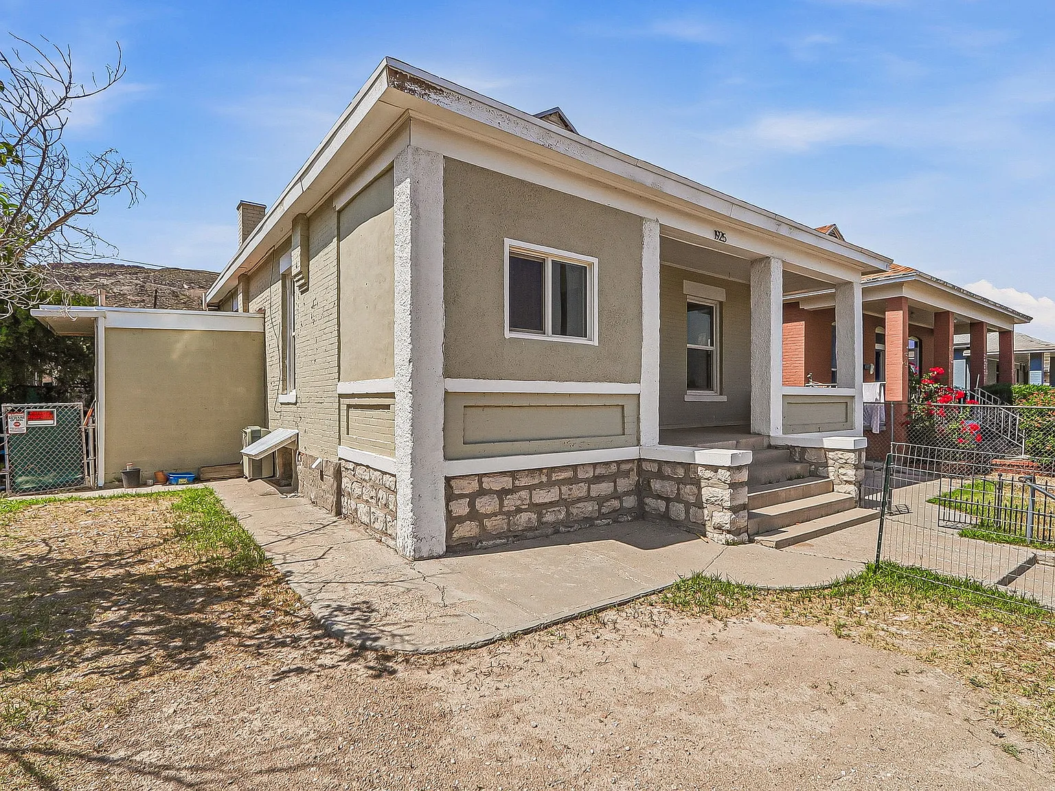 1925 Arizona Avenue - Unit 2 — Photo 4