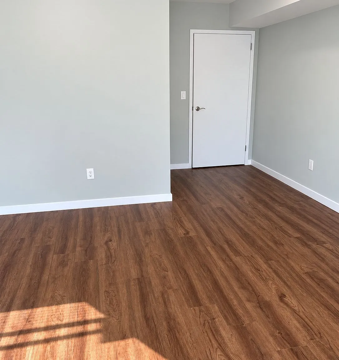 2 bed, $2,128 — Photo 4