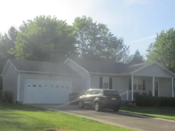 200 Douglas Cir, Georgetown, OH 45121
