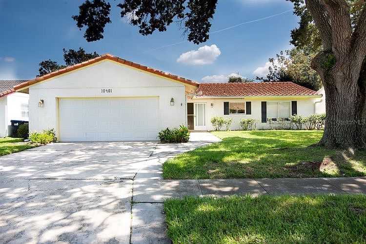 1st image of 10401 Montpelier Cir