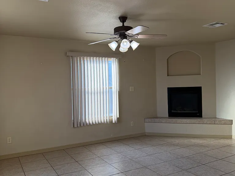 3501 Paroquia St — Photo 8