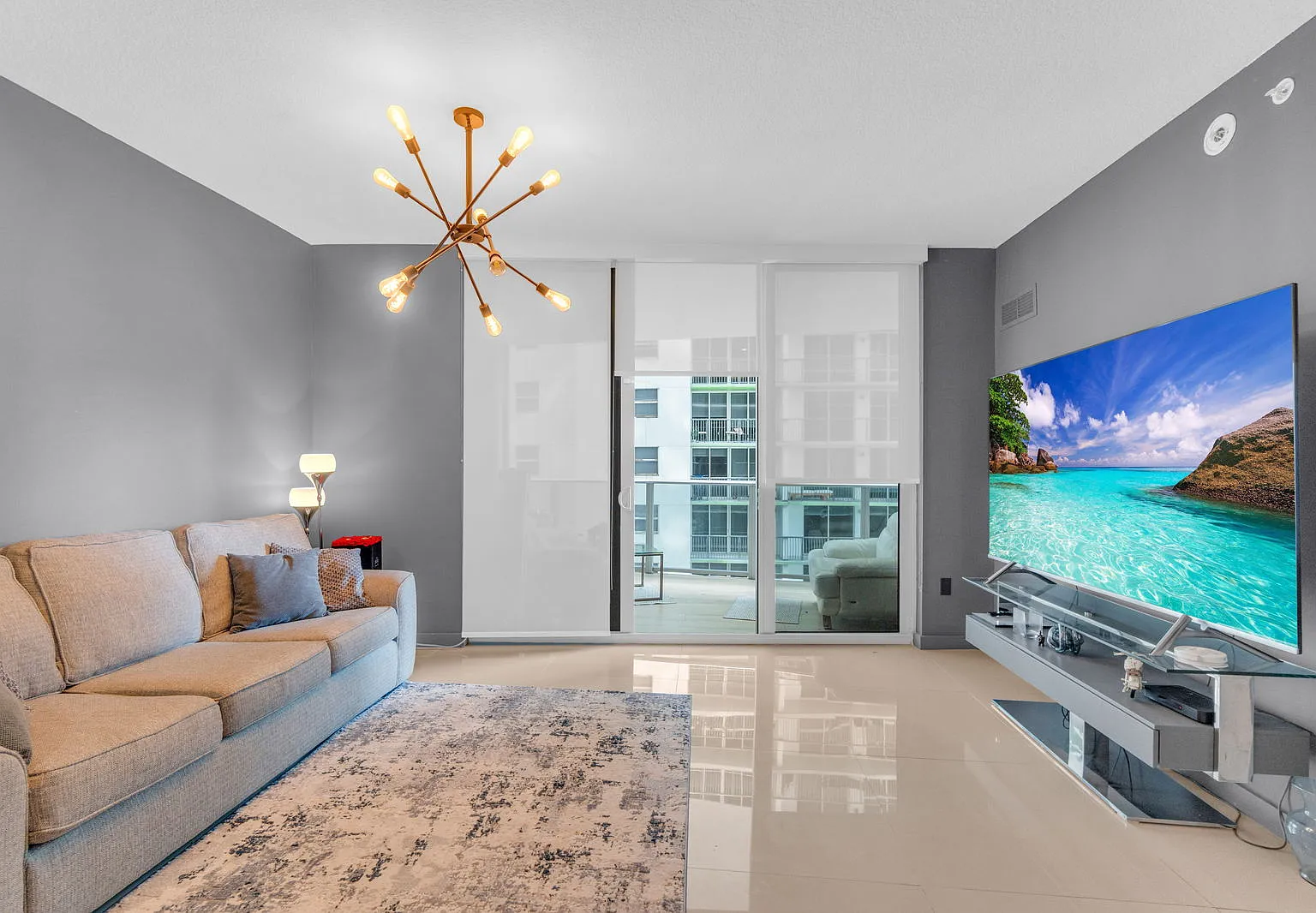 1 bed, 1.5 bath, 780 sqft, $3,850 — Photo 4