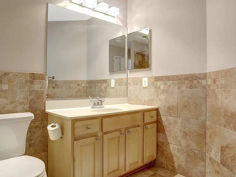4900 Sunset Ln — Photo 59