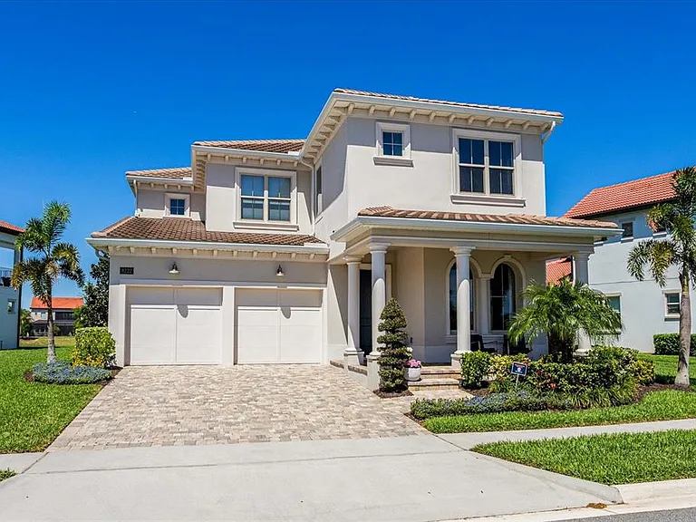 8222 Topsail Pl — Photo 2