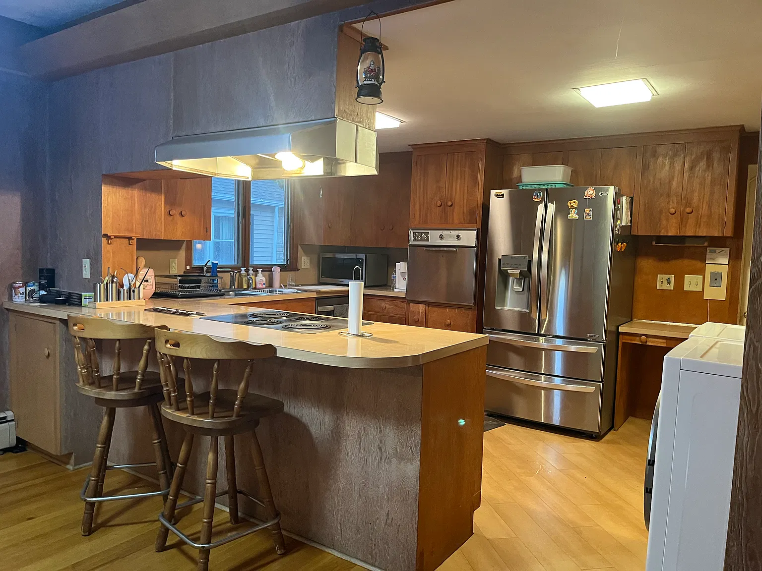 4 bed, 2563 sqft, $2,300 — Photo 3
