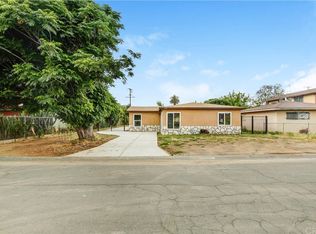 4033 Brotherton St, Corona, CA 92879