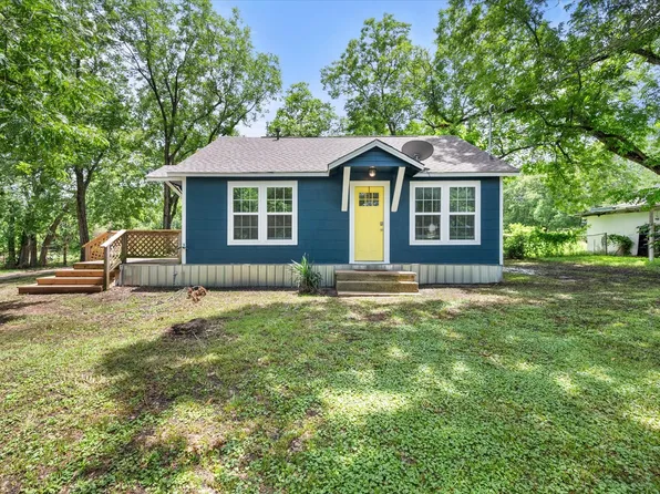 317 W Reunion St, Fairfield, TX 75840