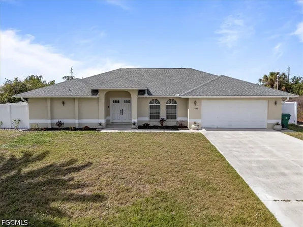 7095 Beardsley St, Englewood, FL 34224