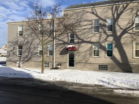 3368-3374 N Booth St 6 unit, 3
